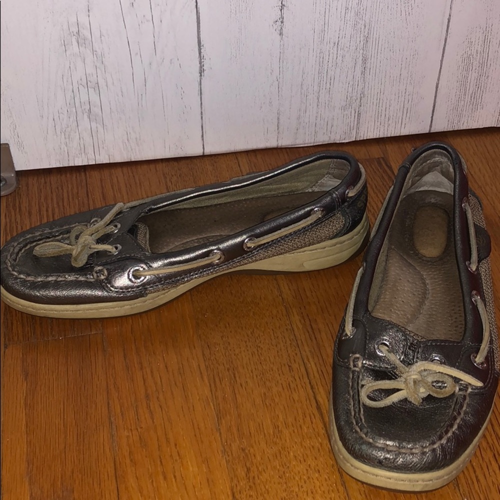 Sperrys - Picture 2 of 3